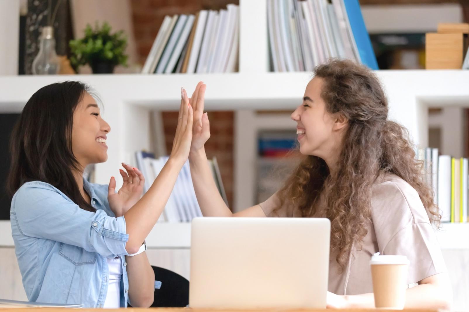Flexible Lernumgebung mit verschiedenen digitalen Geräten